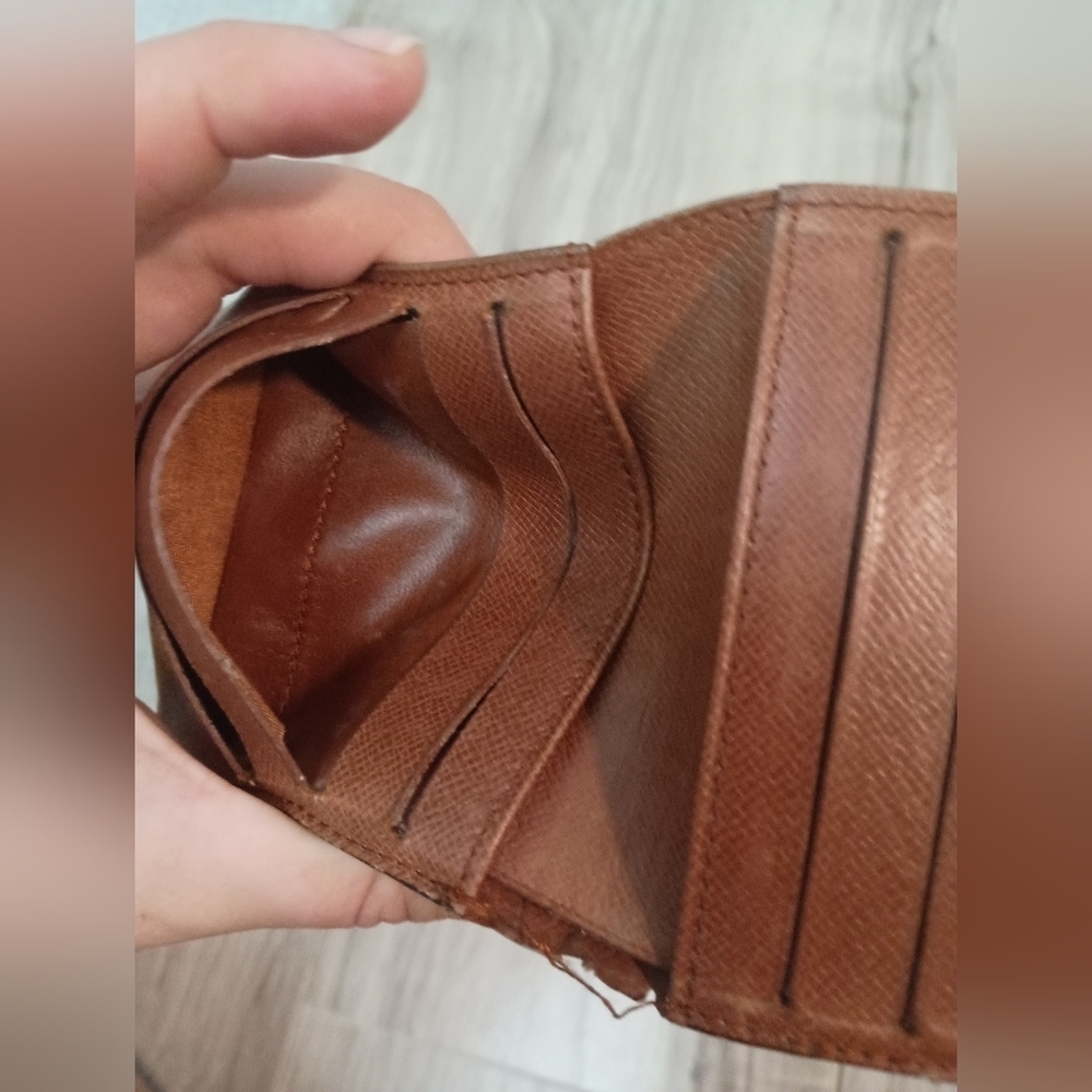 LOUIS VUITTON Vintage. CANVAS BI-FOLD MONOGRAM  WALLET. Men’s - Picture 10 of 13